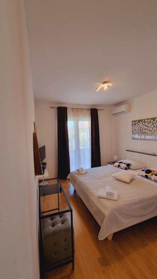 Apartmani Palma โนวาลยา ภายนอก รูปภาพ